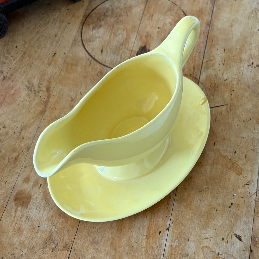Vintage Franciscan ware Gravy Boat with Saucer